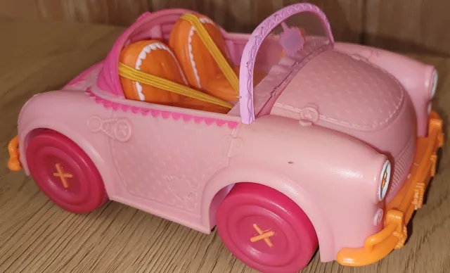Lalaloopsy Minis rosa bil
