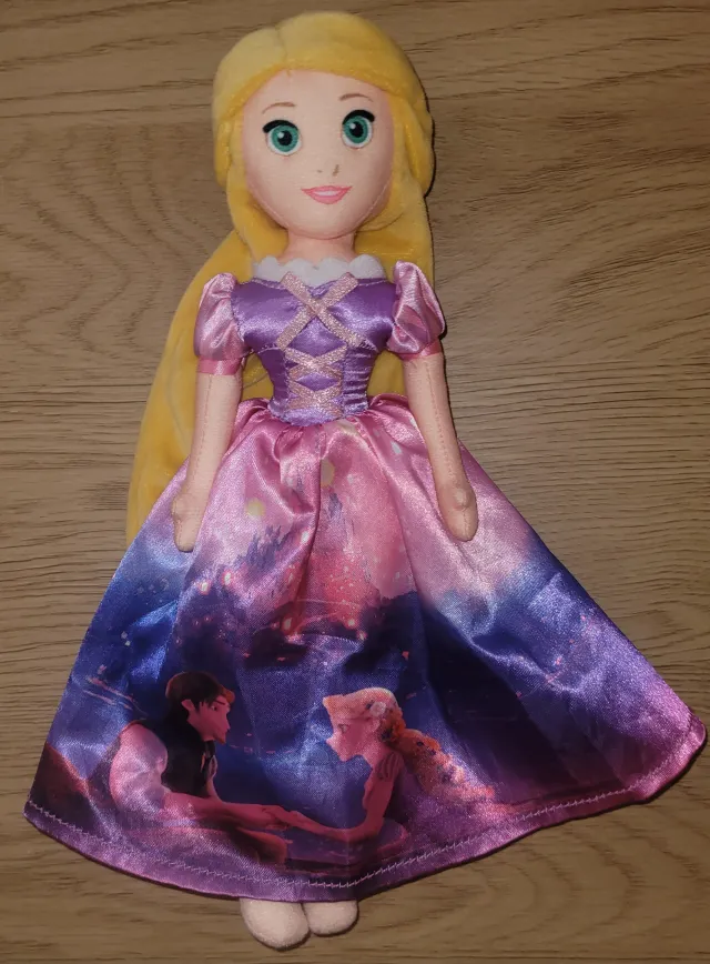 Disney Rapunzel tøydukke 27cm