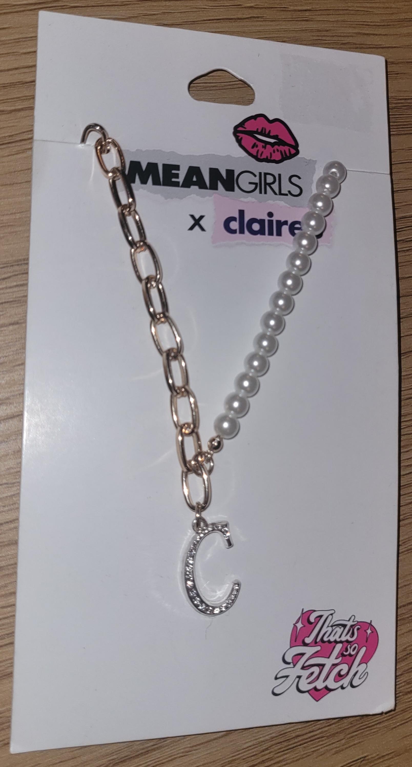 Mean Girls x Claire's halskjede "C" gullfarget