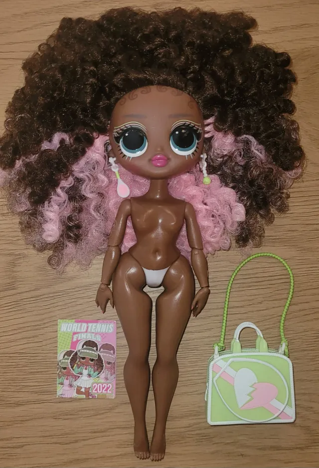 L.O.L Surprise OMG "Court Cutie"-dukke 24cm