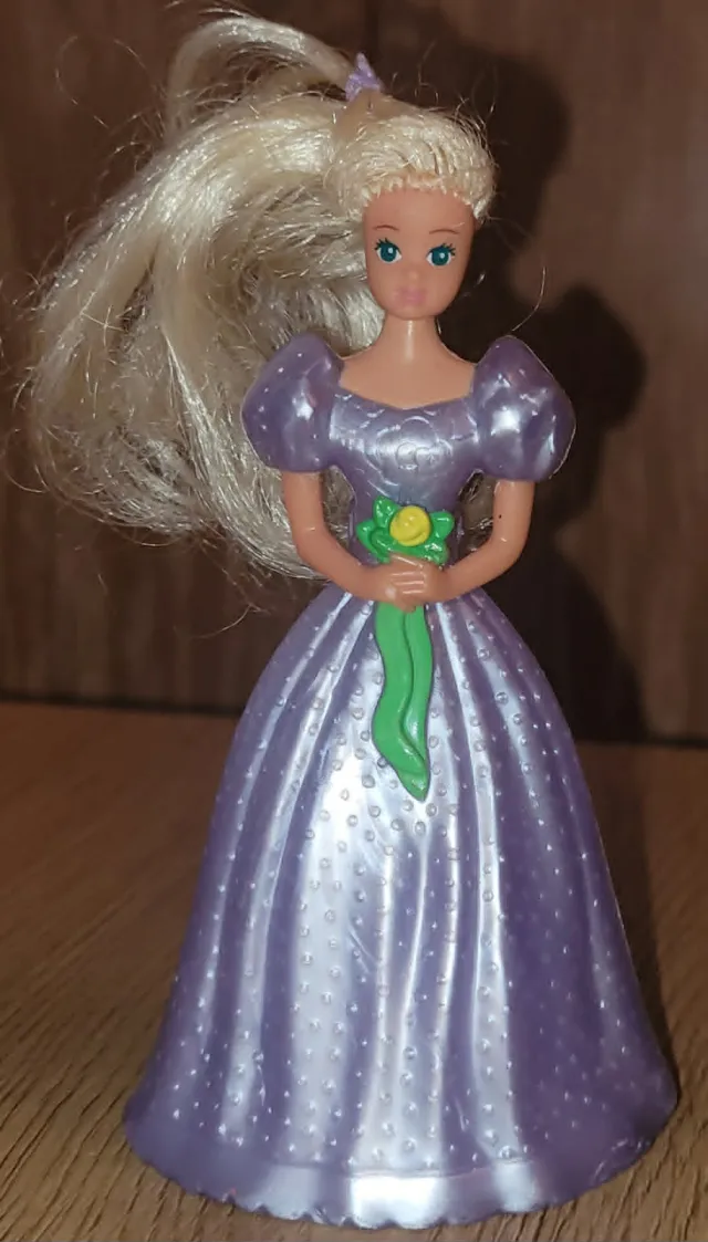 Sjelden McDonalds Happy Meal Barbie Skipper brudepike 1995