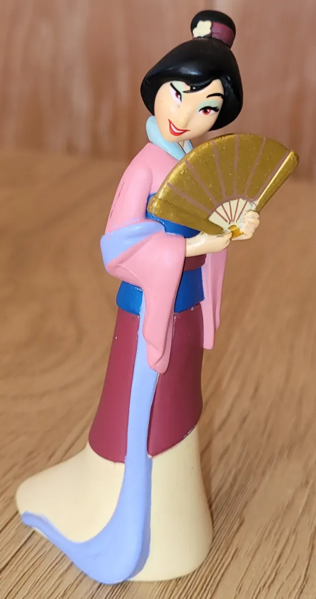 Disney Mulan-figur til kakedekorasjon m.m.