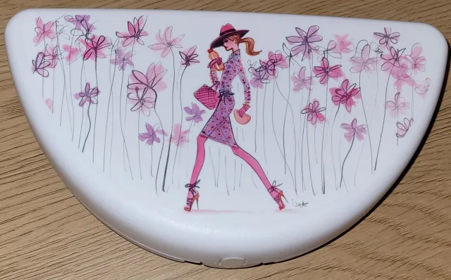 Tupperware matboks halvmåneformet med rosa print