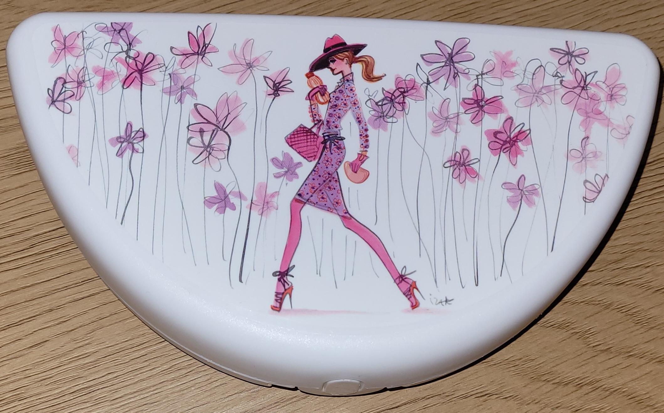 Tupperware matboks halvmåneformet med rosa print