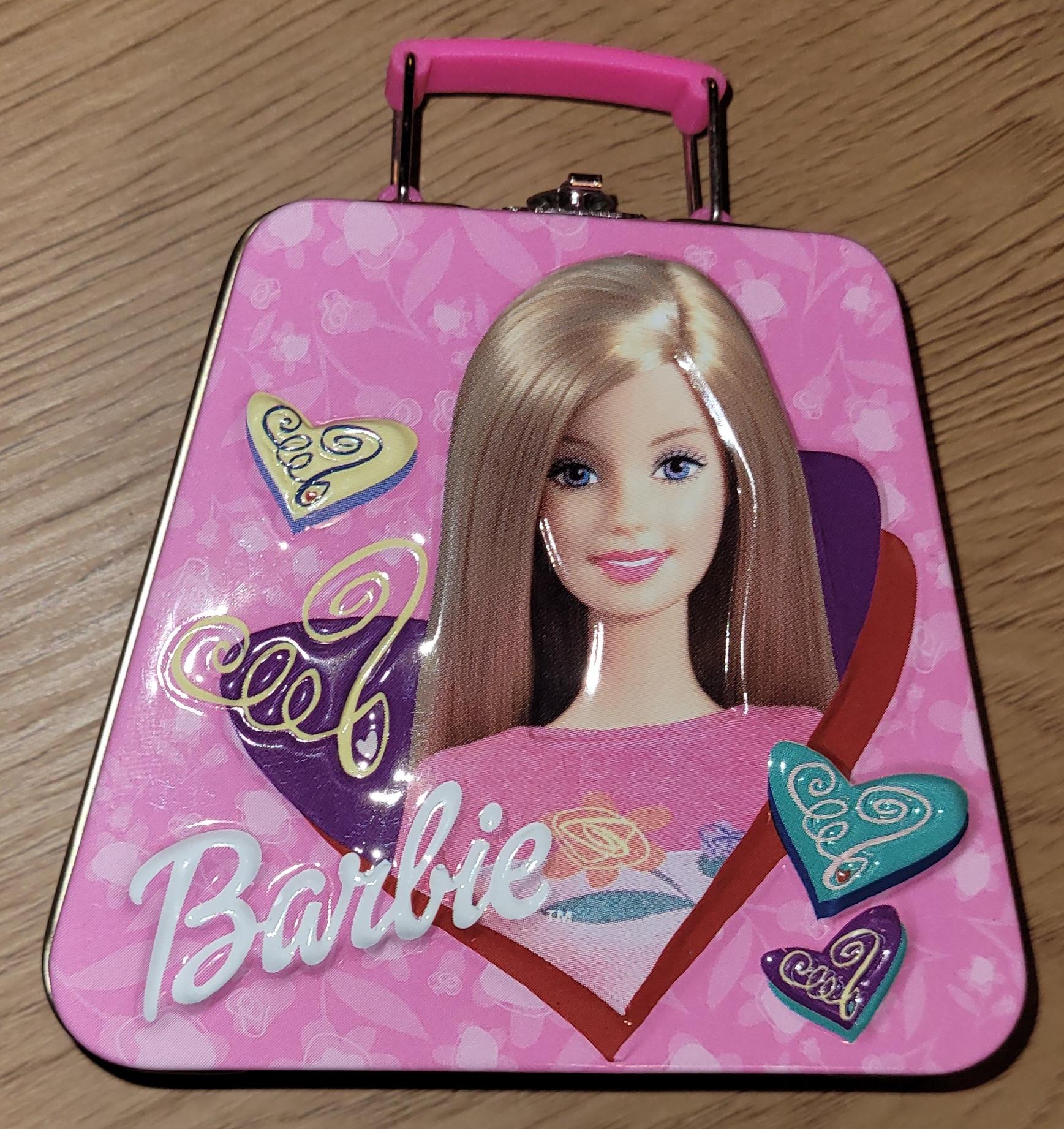 Liten vintage Barbie tinnboks med veskestropp