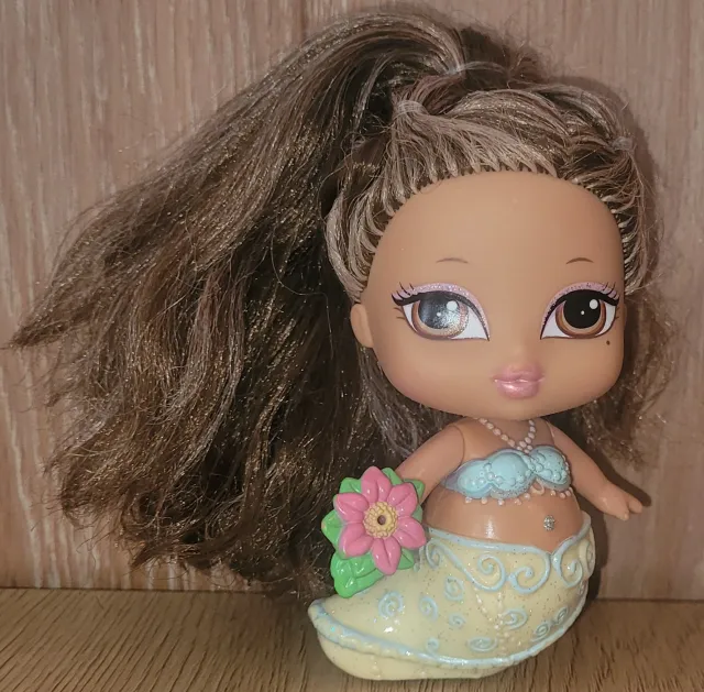 Bratz Babyz Mermaidz  Yasmin - havfrue, badeleke 2007