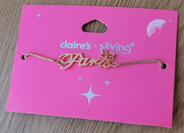 Paris Hilton gullfarget armbånd med liten sommerfugl