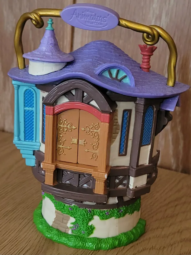 Rapunzels tårn uten figurer/tilbehør- Disney Animators Collection