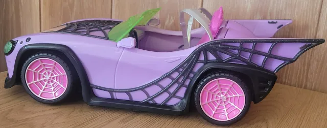 Monster High bil