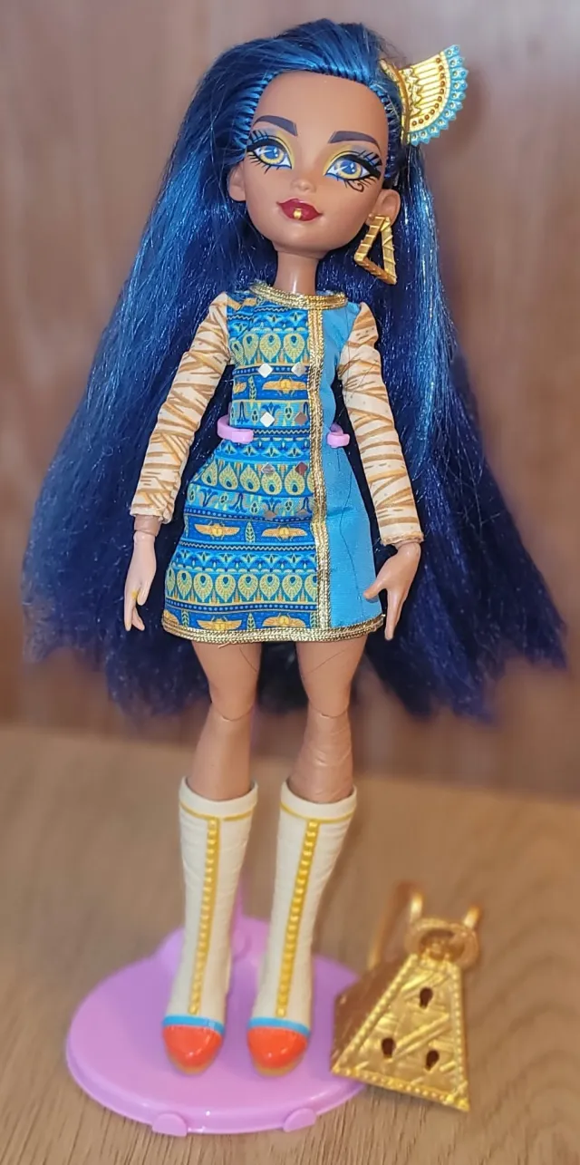 Monster High Cleo De Nile, med reservehånd