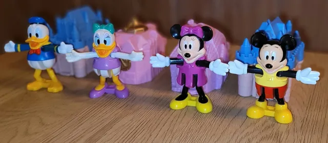 Mikke Mus og venner - Pop-up hus, Happy Meal-leker fra 1996 (Velg din variant)