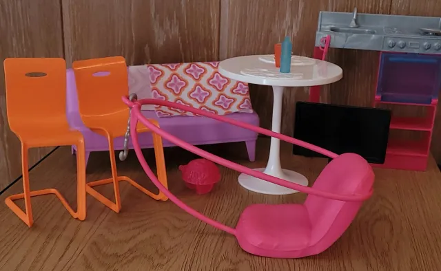 Møbler og tilbehør til dukkehus - Reservedeler til Barbie 3-story Townhouse