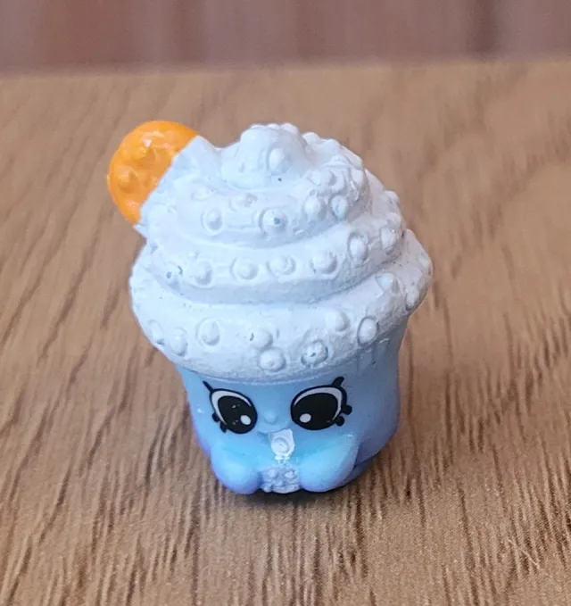 Shopkins-figur "Creamy Cookie Cupcake" 3cm - Sjelden