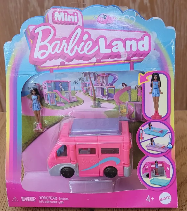 Mini Barbieland sett med dukke og bil