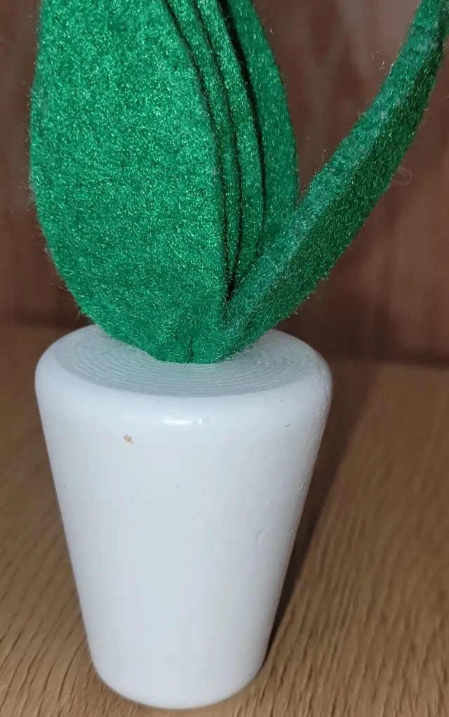 Dukkehustilbehør potteplante i tre 11cm